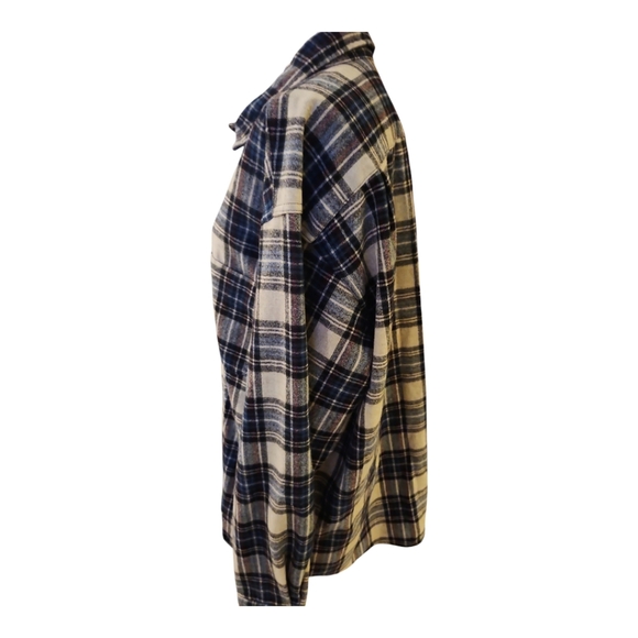 Vintage Pendleton 100% Virgin Wool Plaid Flannel Shirt – Size XL, Made in USA - Picture 5 of 9